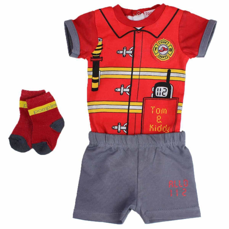 Picture of IKDO13831B-BOYS 3 PCS COTTON GROW-SHORTS AND SOCKS